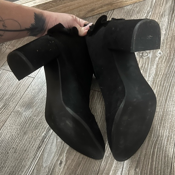 Torrid ankle booties - Picture 3 of 6